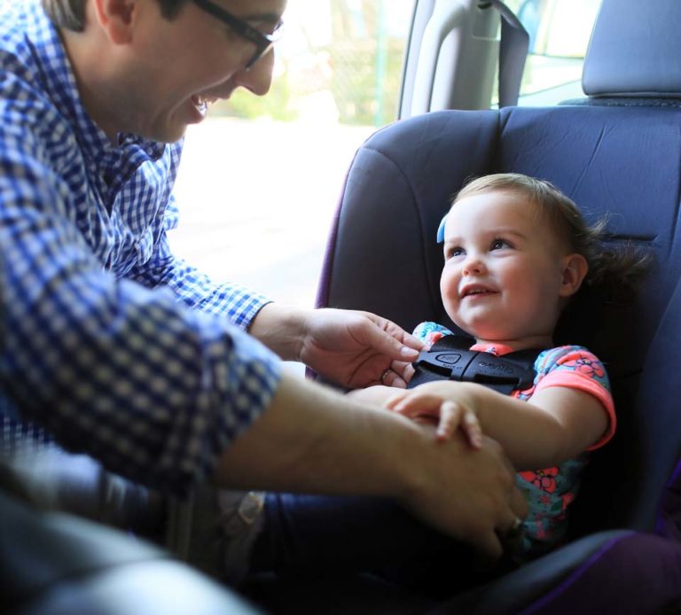 car-seat-age-limit-requirements-weight-limits-buckle-up-for-life